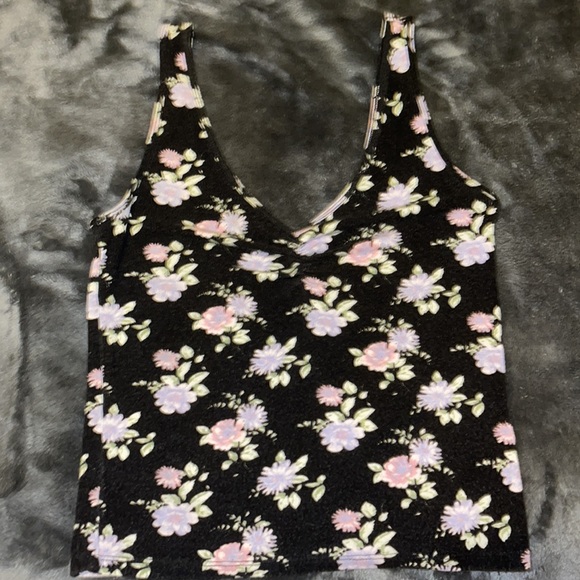 Cute floral American Eagle tank top - Picture 4 of 5